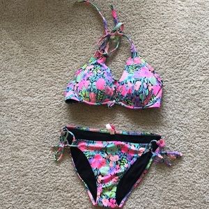 Victoria’s Secret Bathing Suit Set